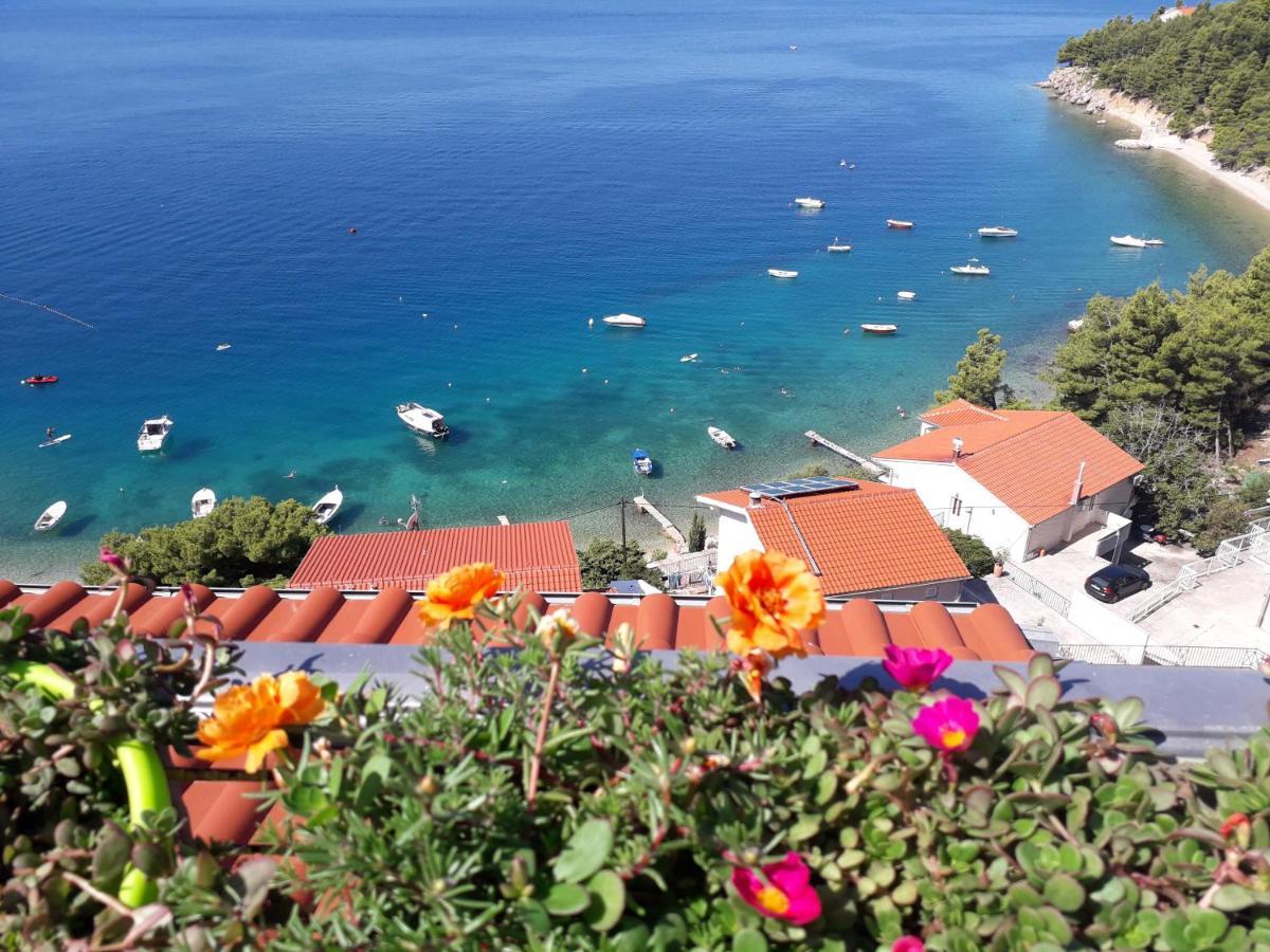 Apartamento Leonarda Omiš Exterior foto